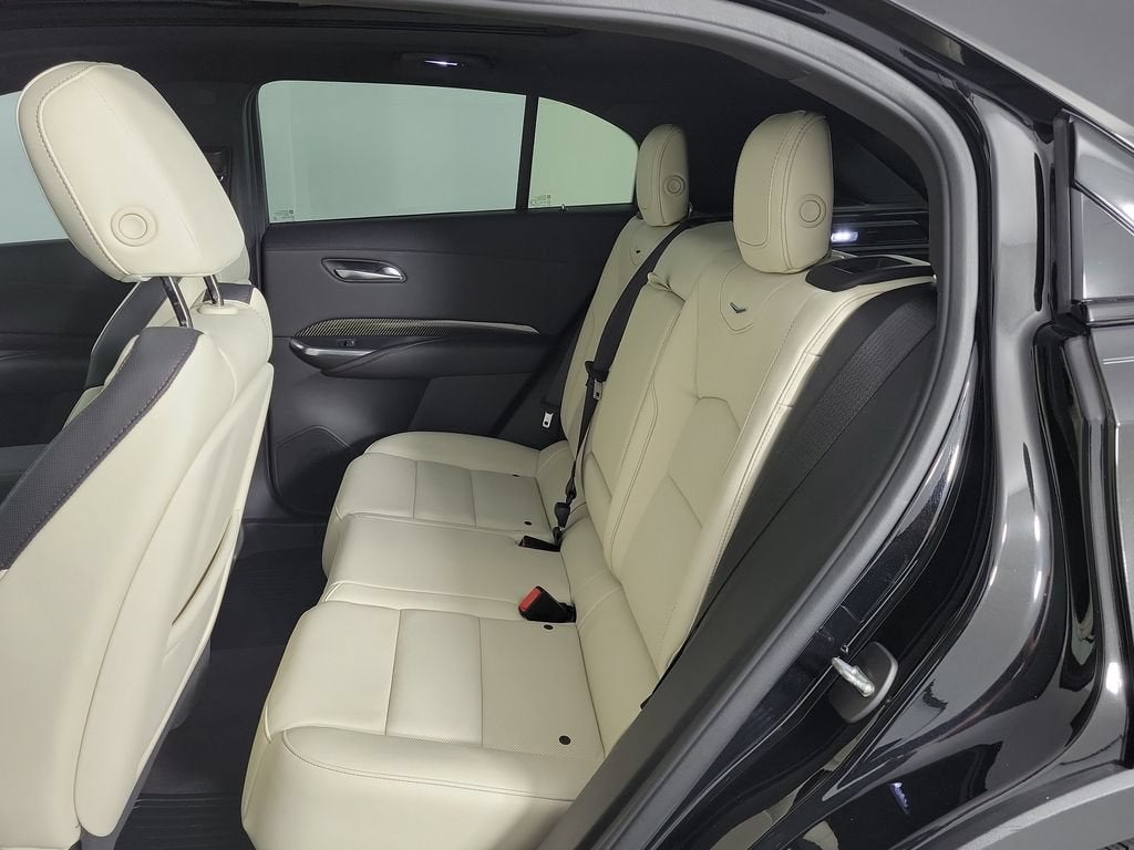 2022 Cadillac XT4 Sport