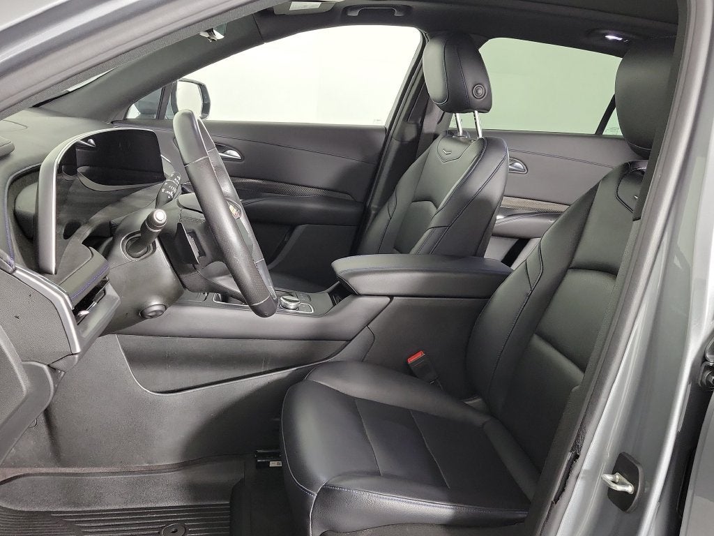 2024 Cadillac XT4 Sport