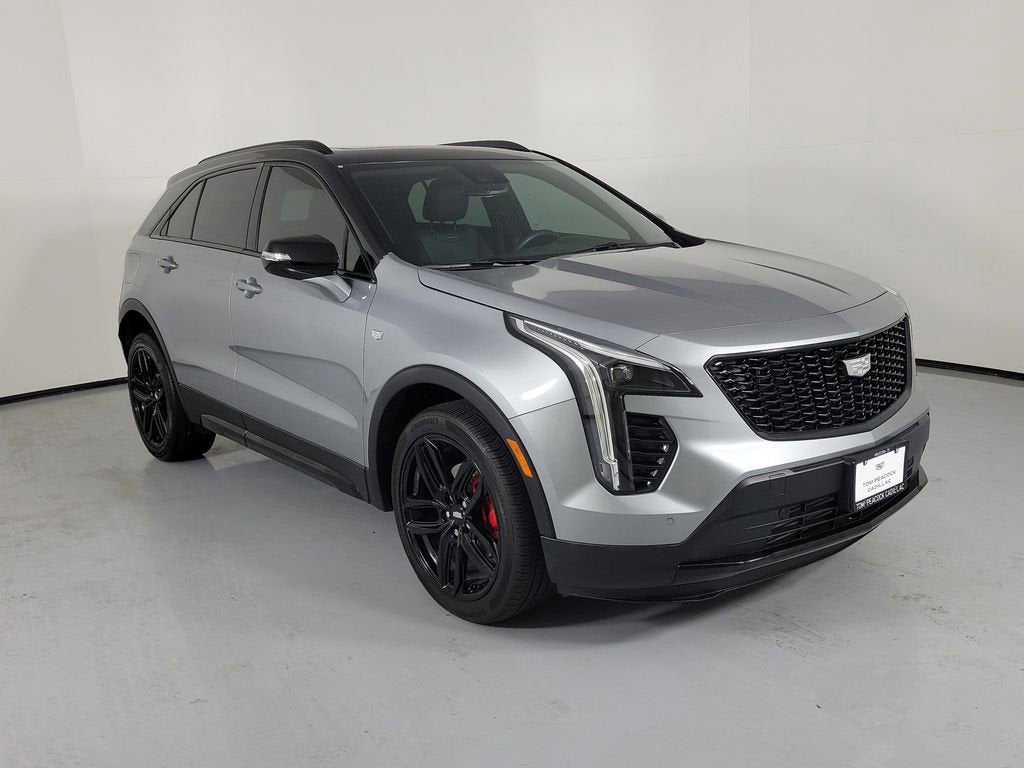 2023 Cadillac XT4 Sport's photo
