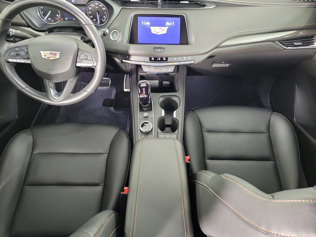 2023 Cadillac XT4 Sport