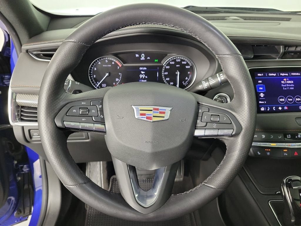 2023 Cadillac XT4 Sport