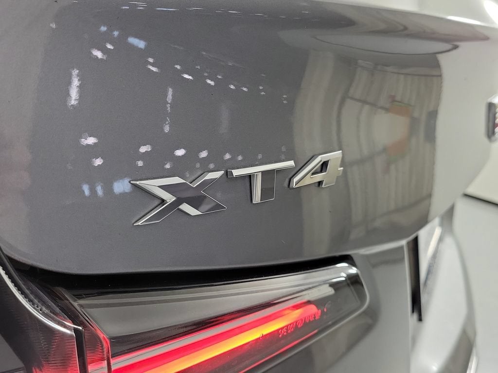 2023 Cadillac XT4 Sport