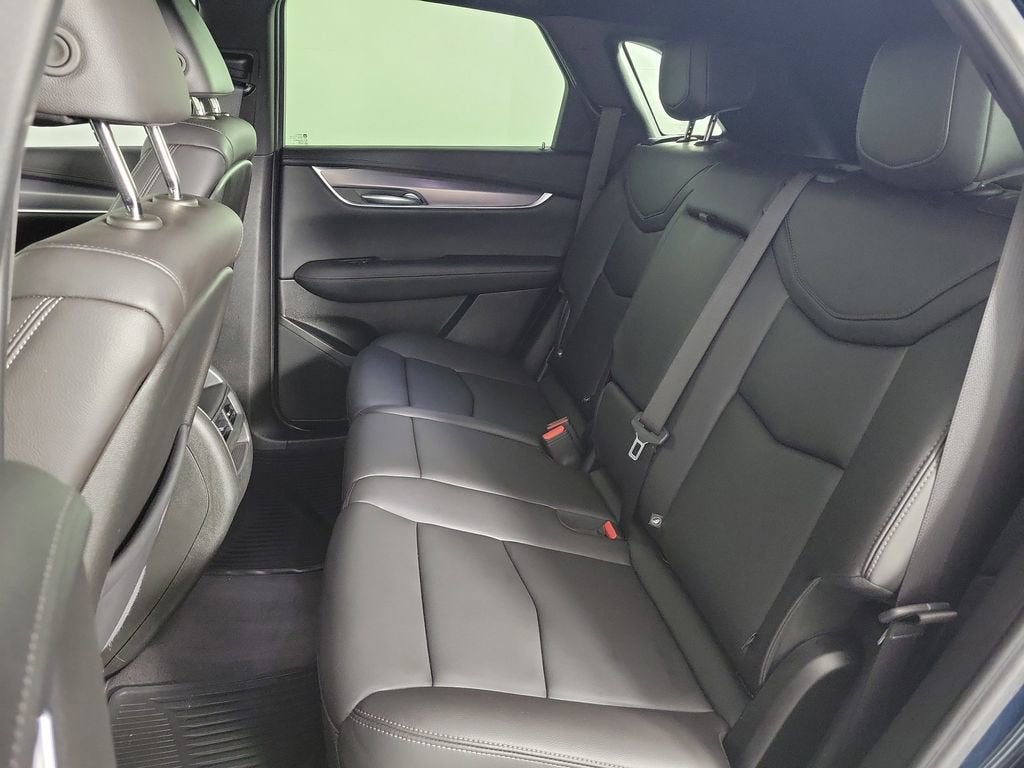 2024 Cadillac XT5 Luxury