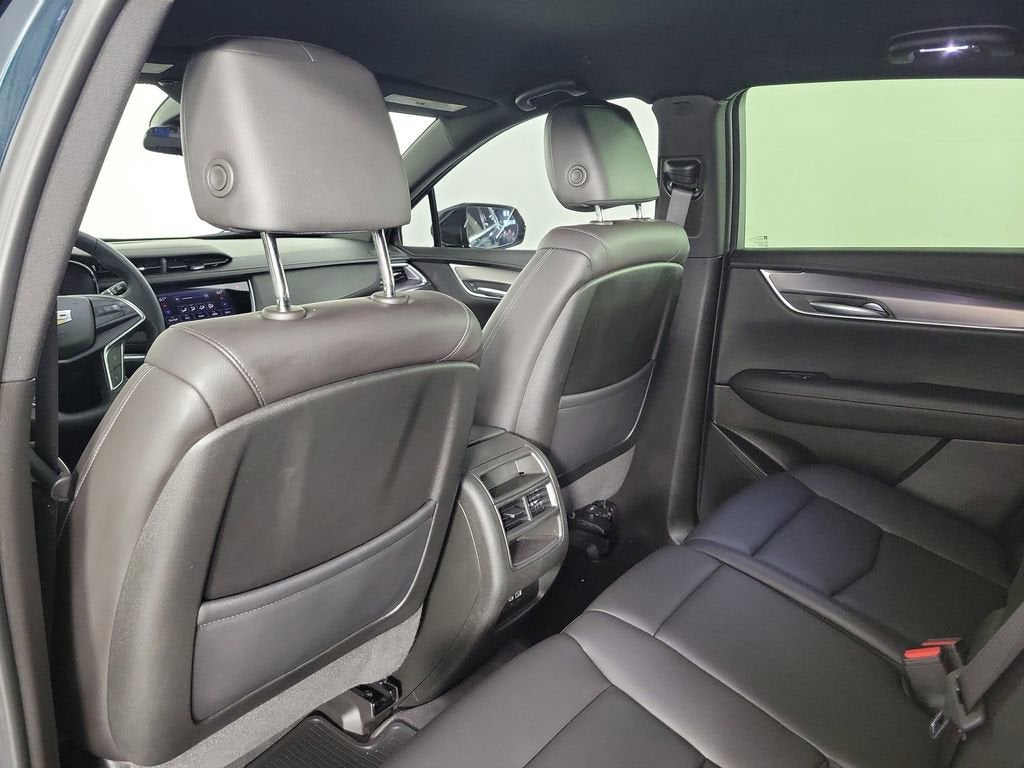 2024 Cadillac XT5 Luxury
