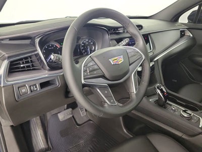 2024 Cadillac XT5 Luxury