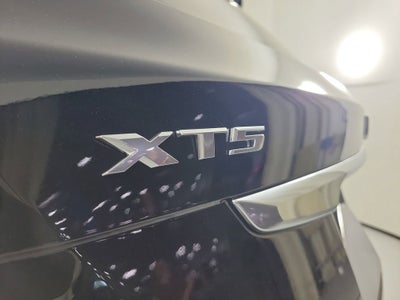 2024 Cadillac XT5 Luxury