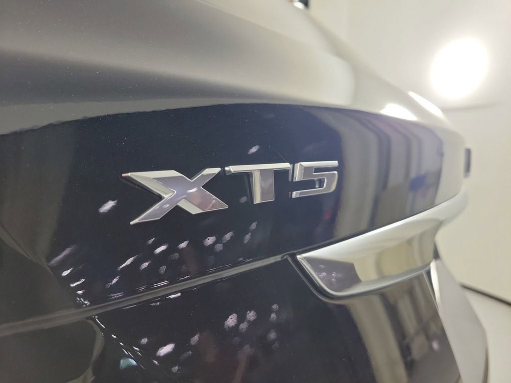 2024 Cadillac XT5 Luxury