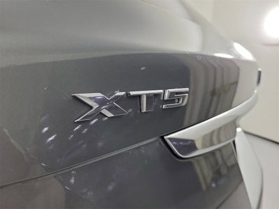 2023 Cadillac XT5 Luxury