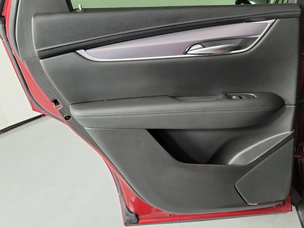 2023 Cadillac XT5 Luxury