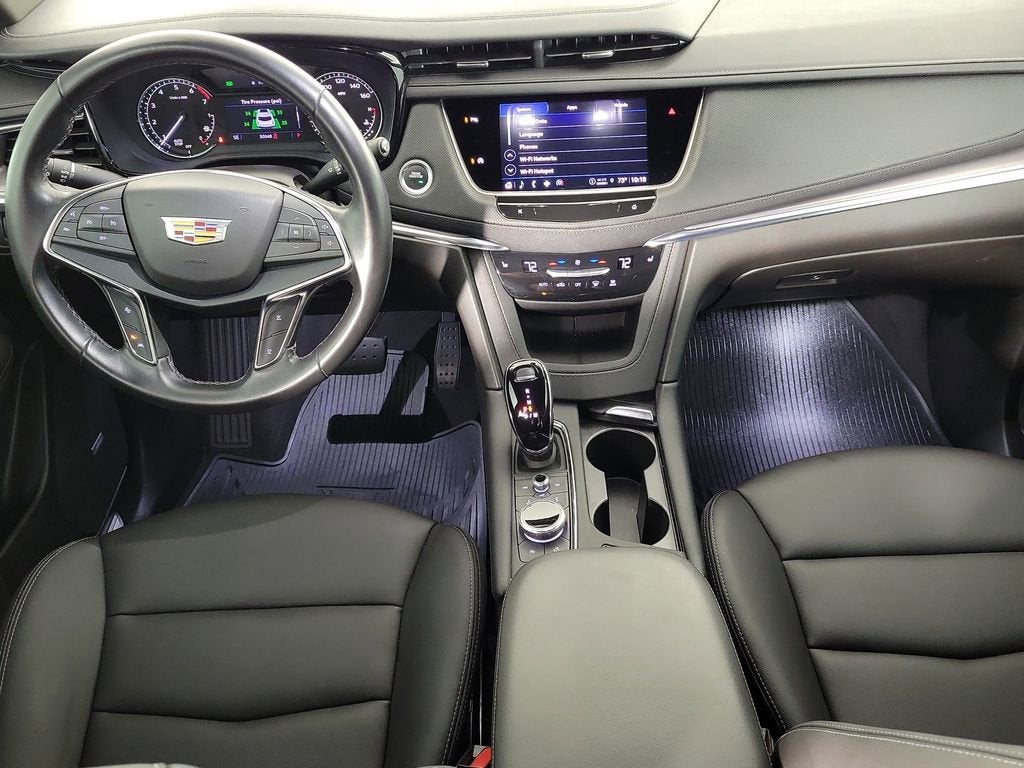 2023 Cadillac XT5 Luxury