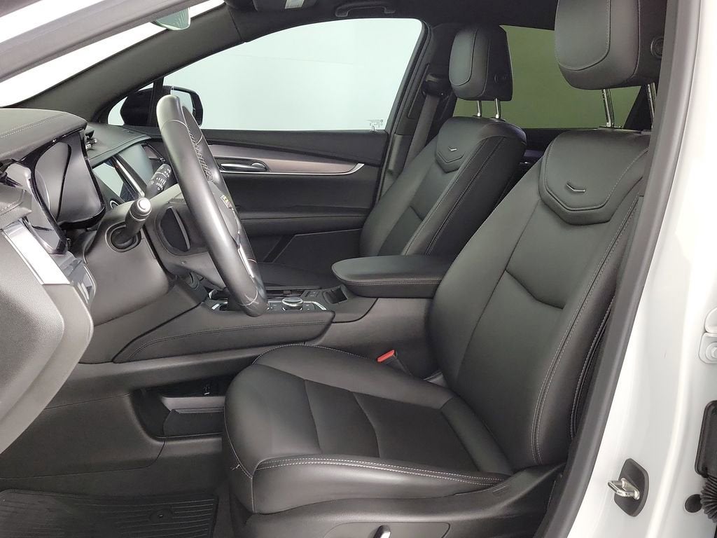 2023 Cadillac XT5 Luxury