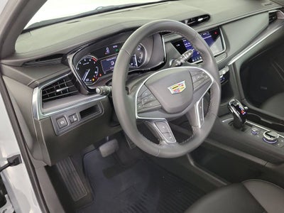 2024 Cadillac XT5 Luxury