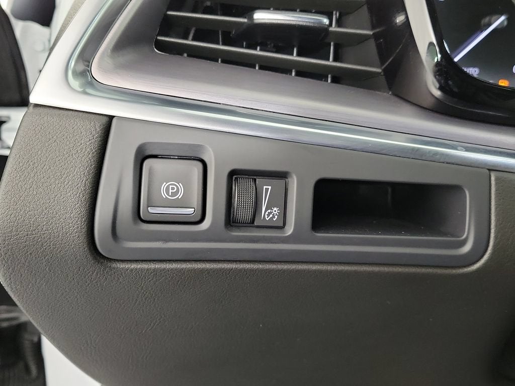 2024 Cadillac XT5 Luxury