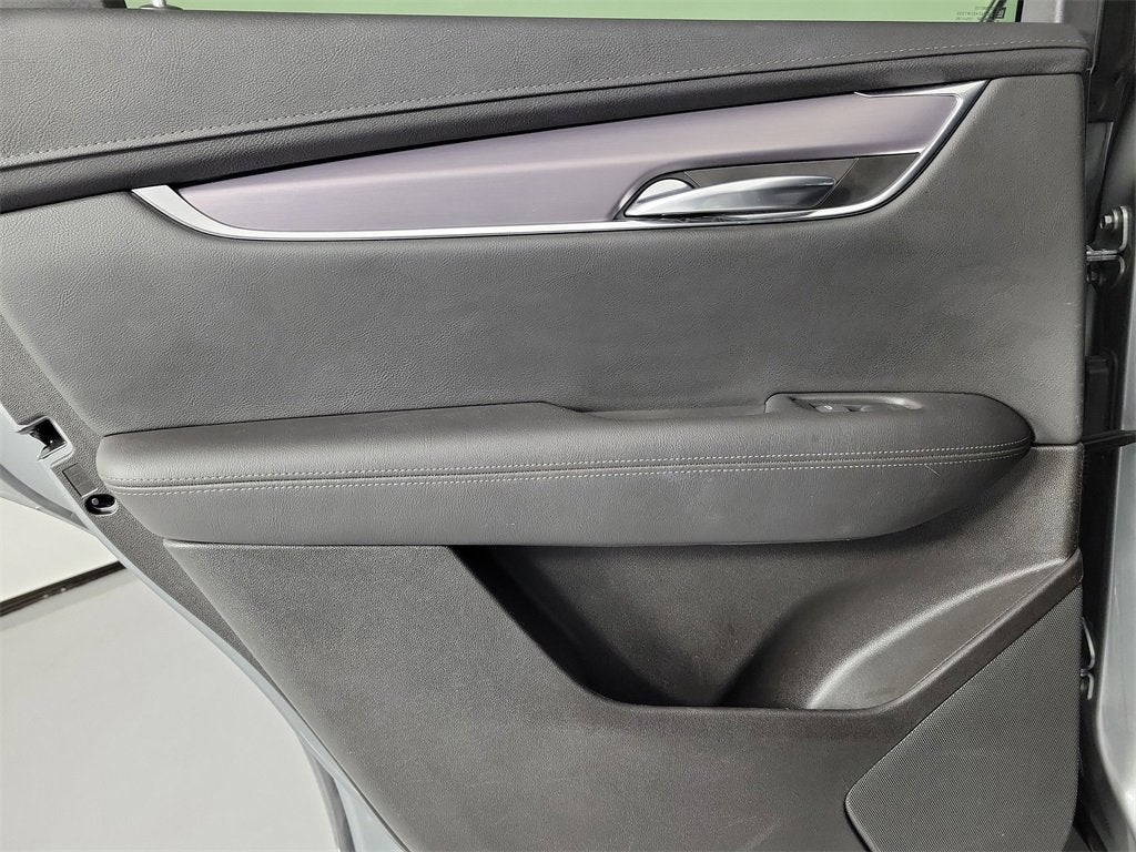 2023 Cadillac XT5 Luxury