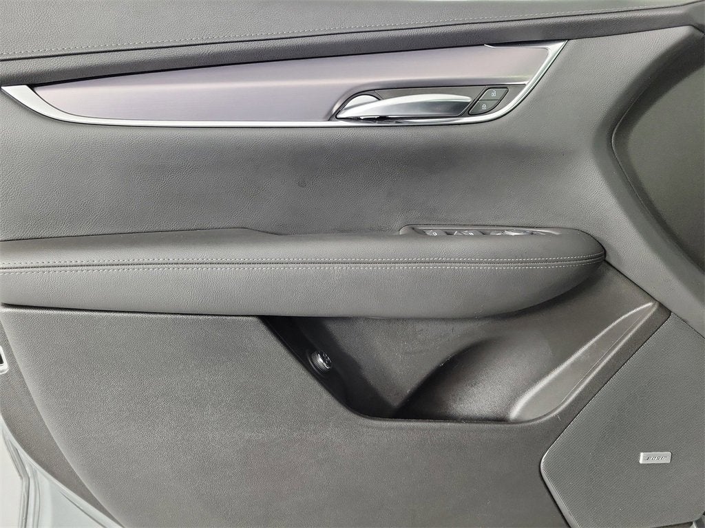 2023 Cadillac XT5 Luxury