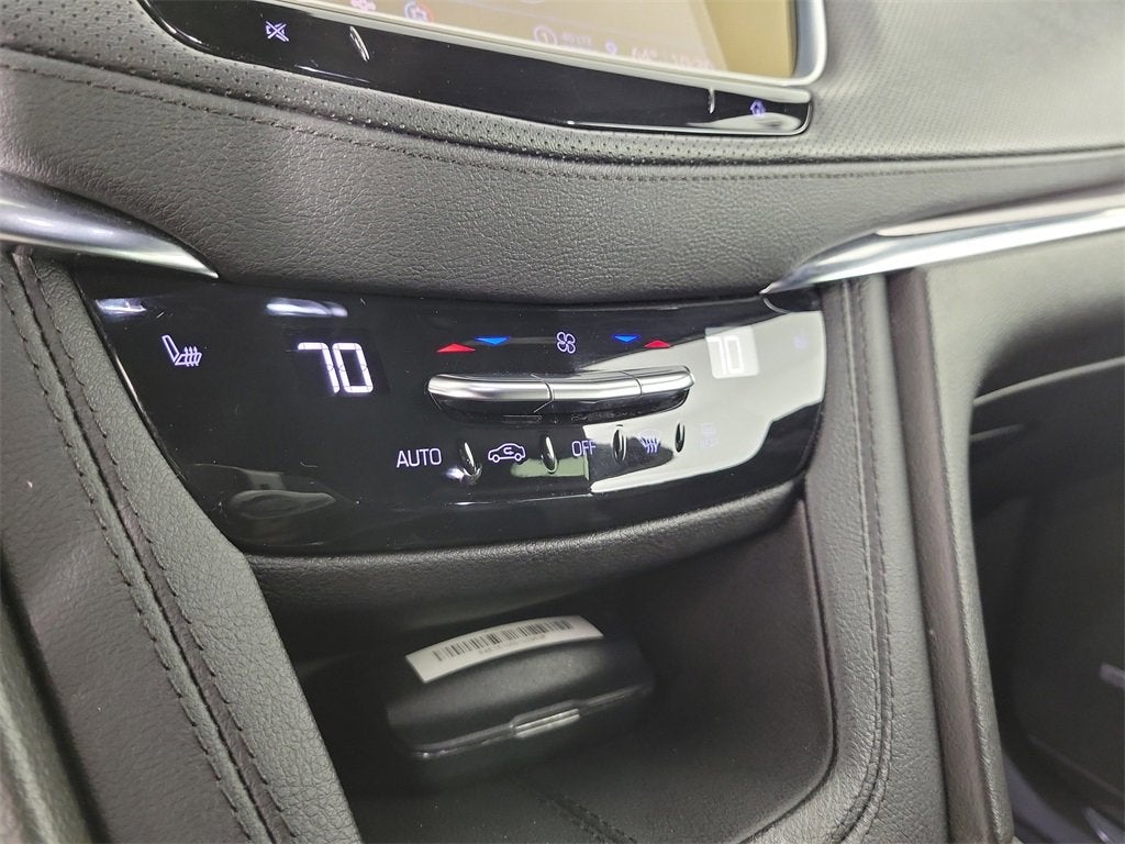 2023 Cadillac XT5 Luxury