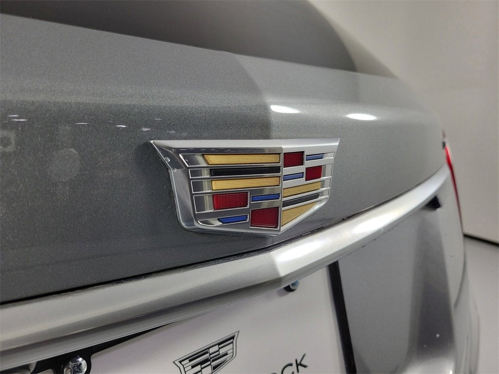 2023 Cadillac XT5 Luxury