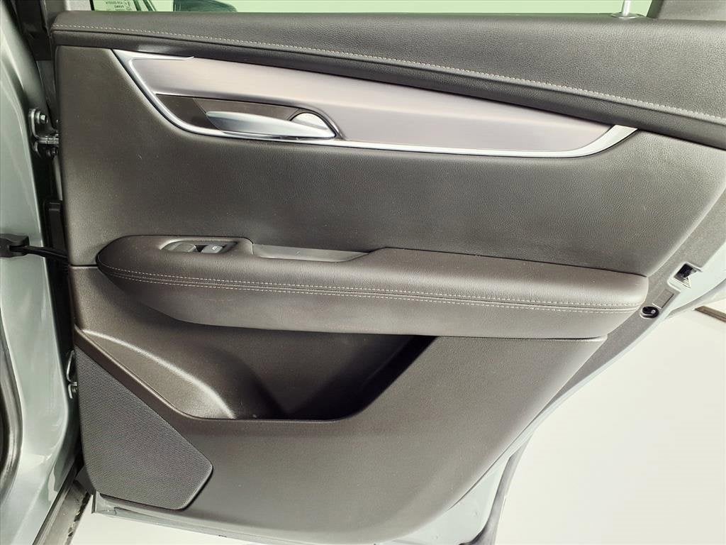 2023 Cadillac XT5 Luxury