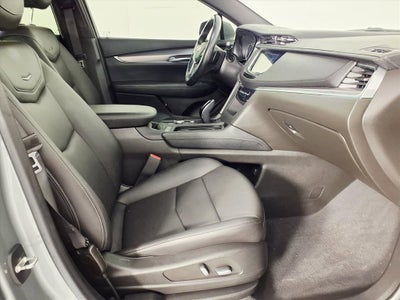 2023 Cadillac XT5 Luxury