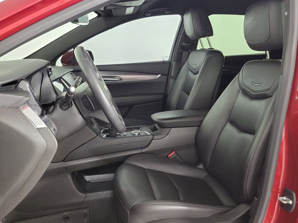 2023 Cadillac XT5 Luxury