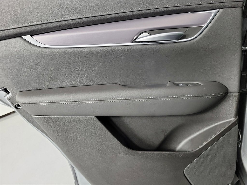 2023 Cadillac XT5 Luxury