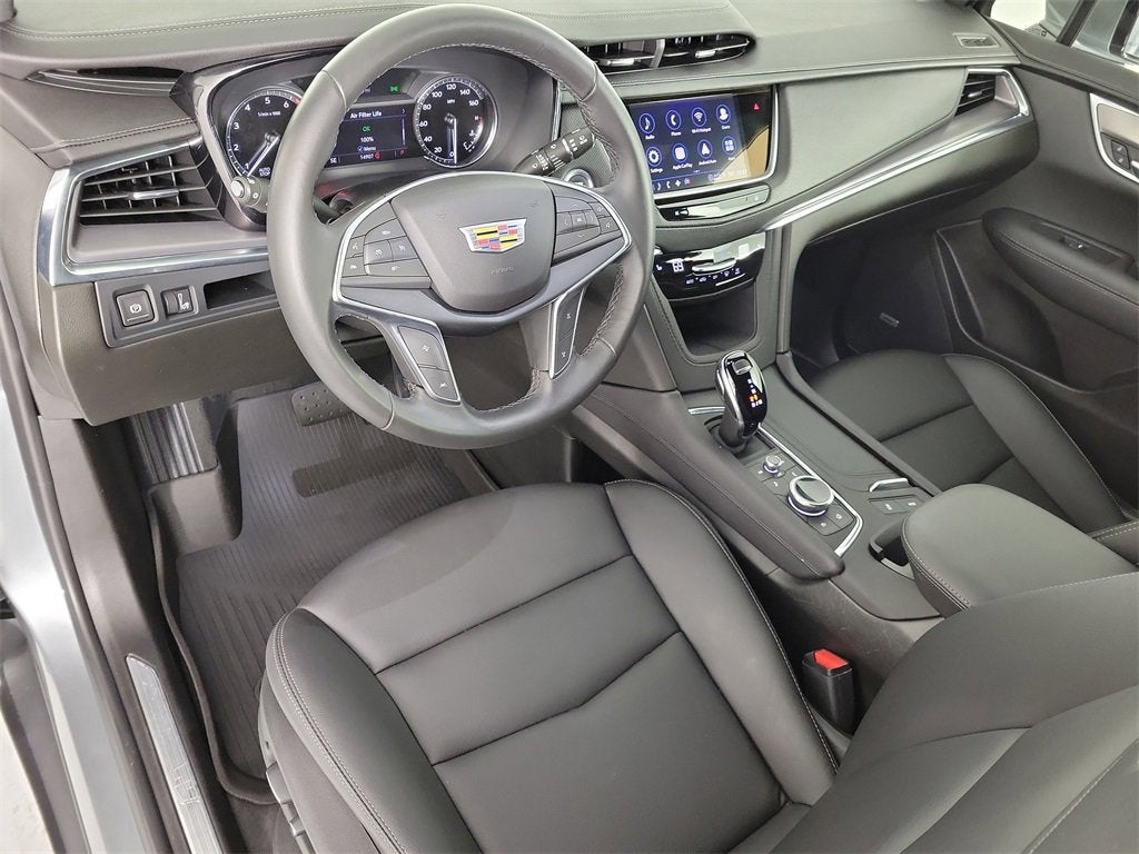 2023 Cadillac XT5 Luxury