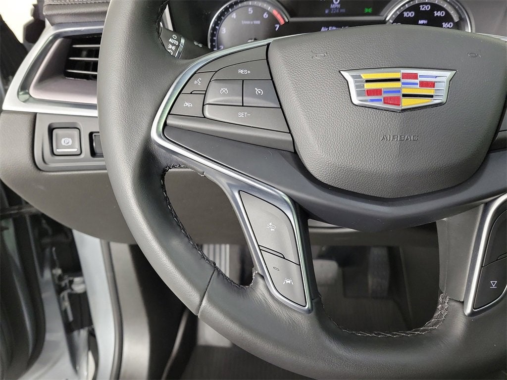 2023 Cadillac XT5 Luxury