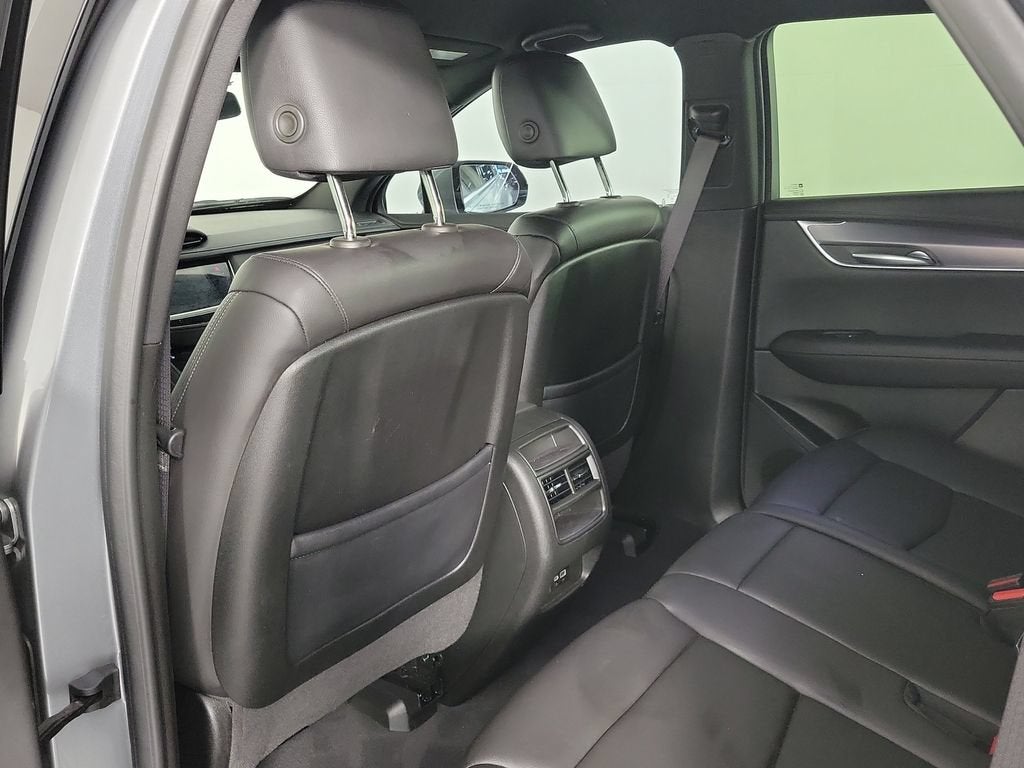2024 Cadillac XT5 Luxury