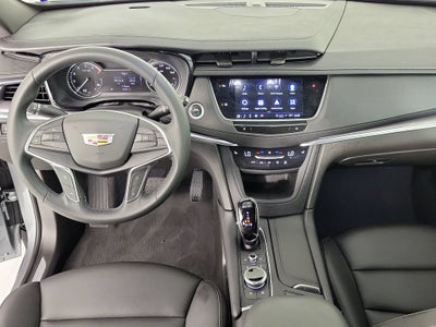 2024 Cadillac XT5 Luxury