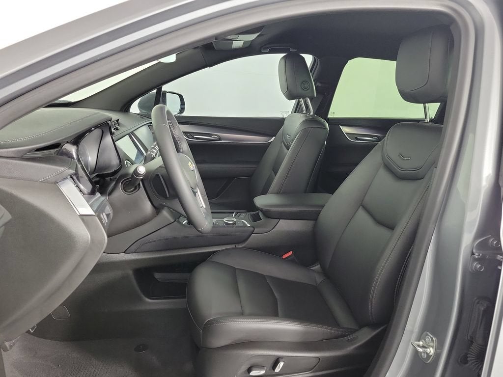 2024 Cadillac XT5 Luxury