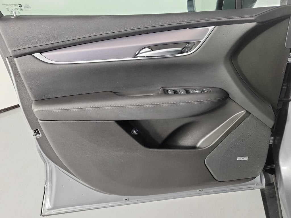 2024 Cadillac XT5 Luxury