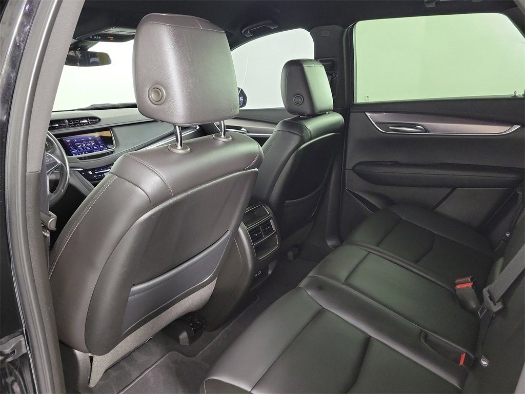 2023 Cadillac XT5 Luxury