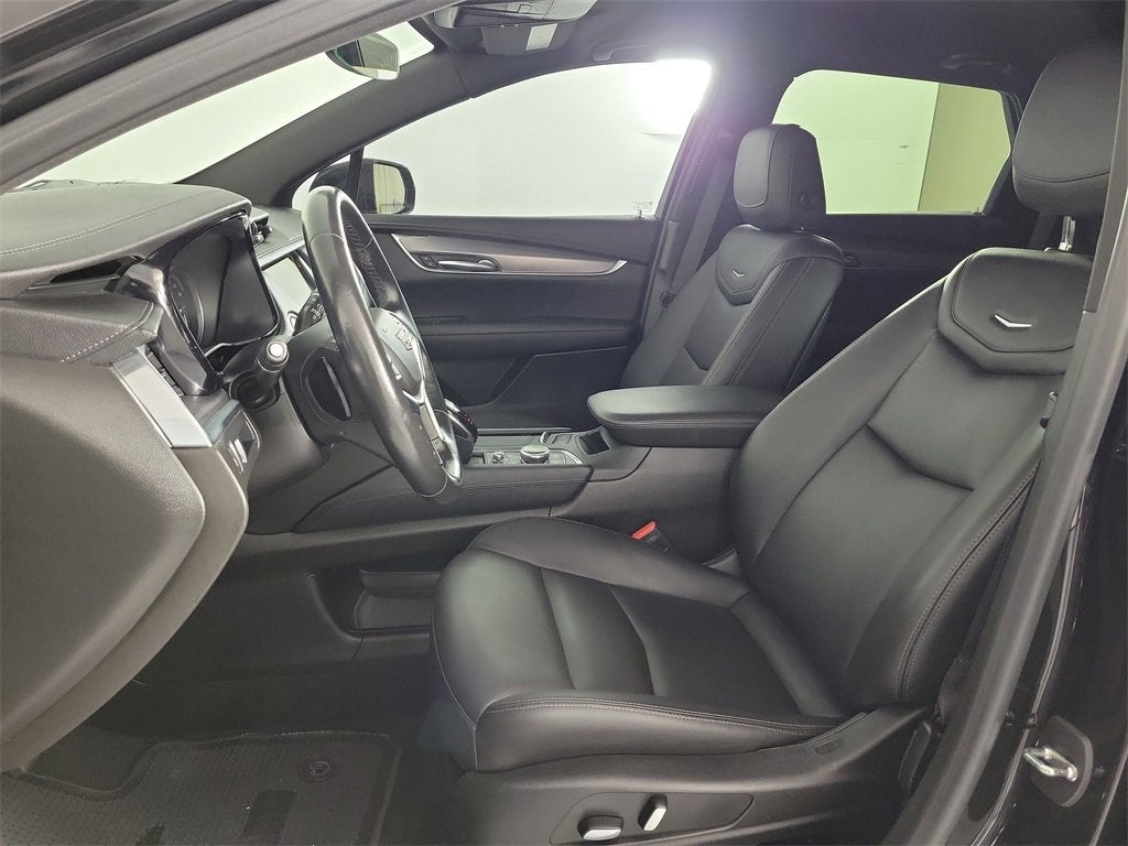 2023 Cadillac XT5 Luxury