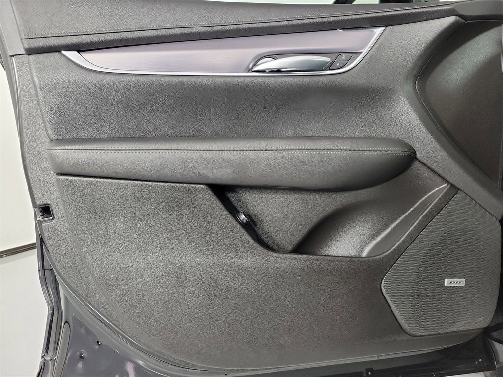 2023 Cadillac XT5 Luxury