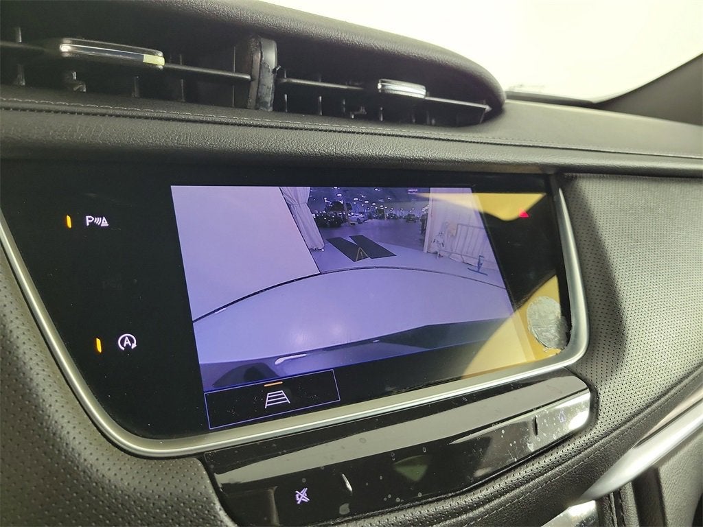 2023 Cadillac XT5 Luxury