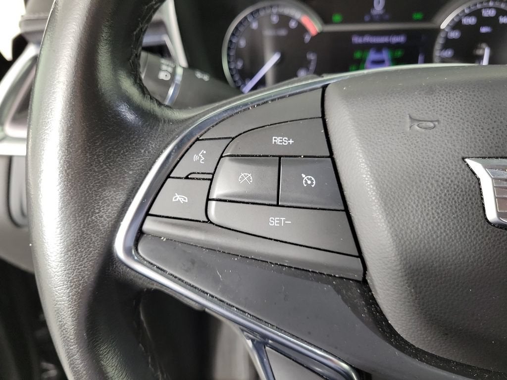 2023 Cadillac XT5 Luxury