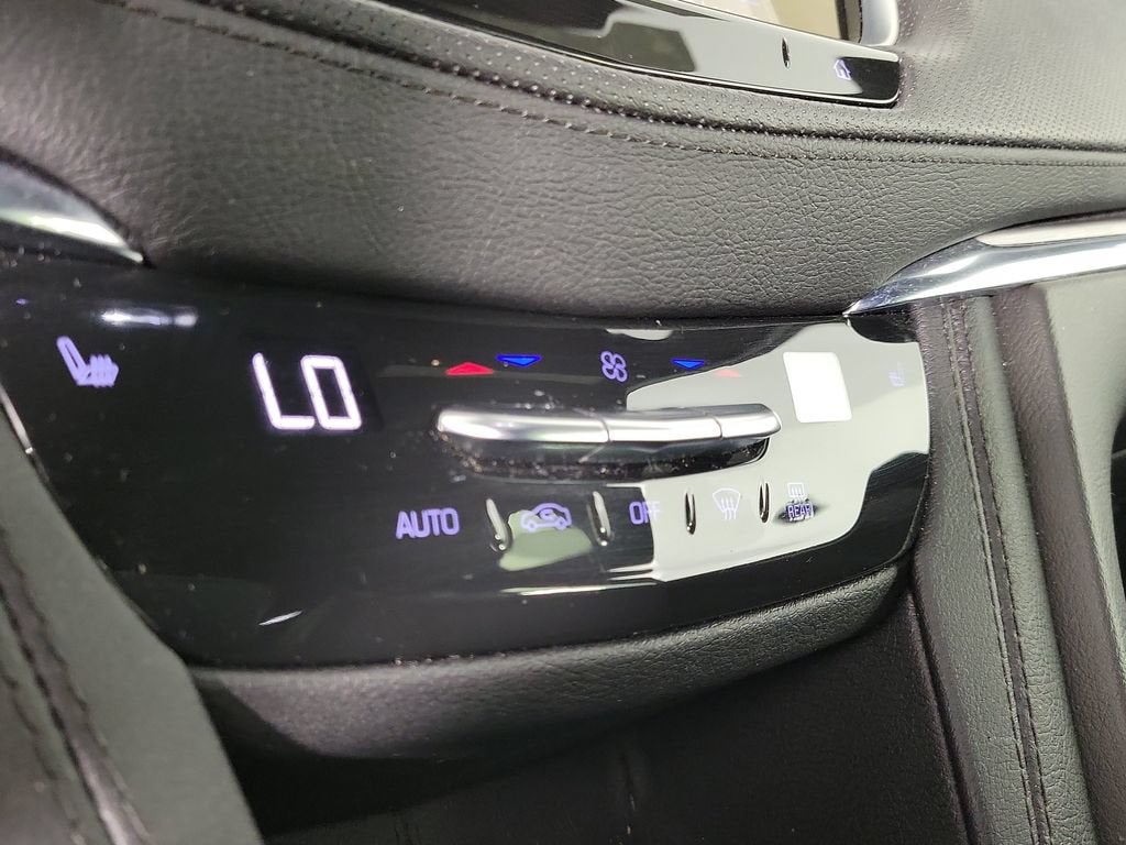 2023 Cadillac XT5 Luxury