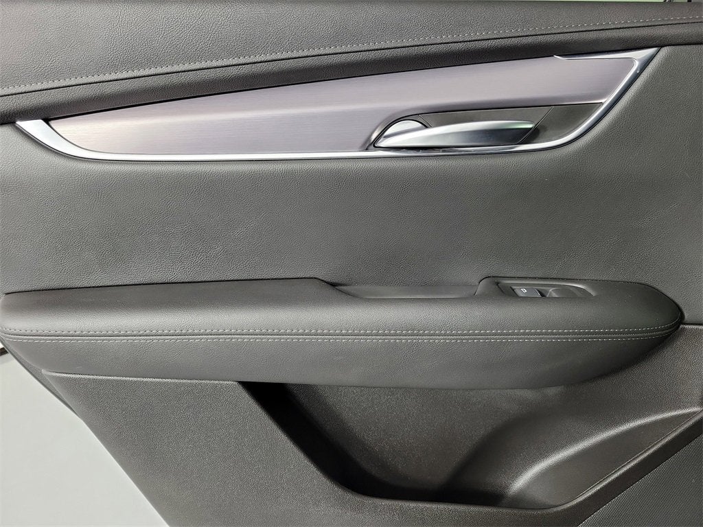 2023 Cadillac XT5 Luxury