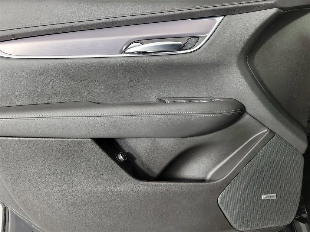 2023 Cadillac XT5 Luxury