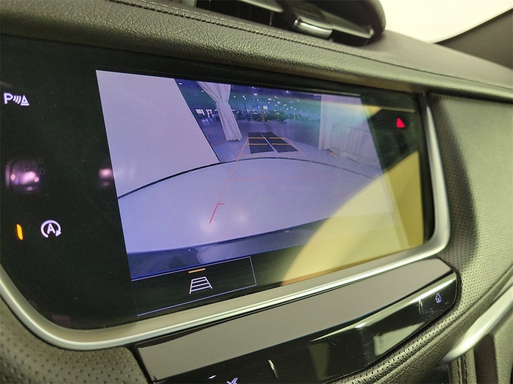 2023 Cadillac XT5 Luxury