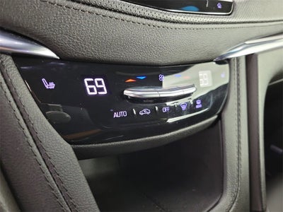 2023 Cadillac XT5 Luxury