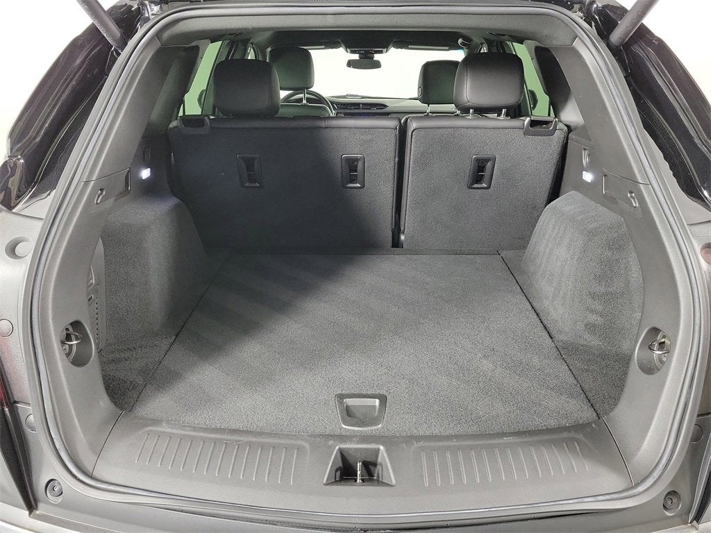 2023 Cadillac XT5 Luxury