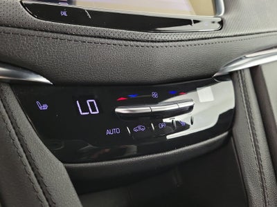 2023 Cadillac XT5 FWD Luxury