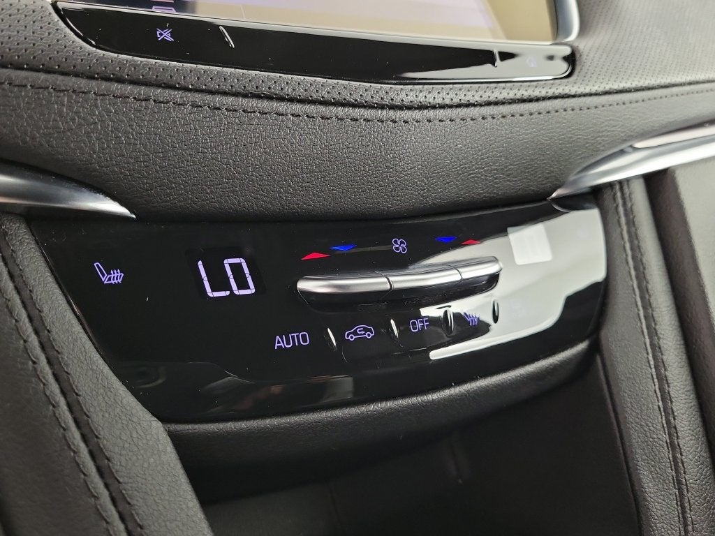 2023 Cadillac XT5 FWD Luxury