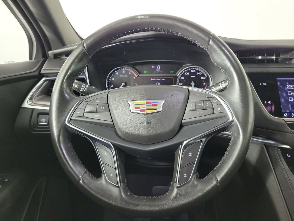 2023 Cadillac XT5 Luxury