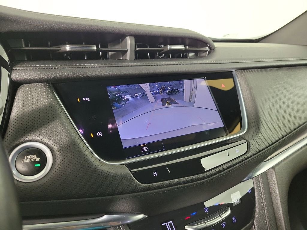 2023 Cadillac XT5 Luxury