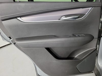 2023 Cadillac XT5 Luxury