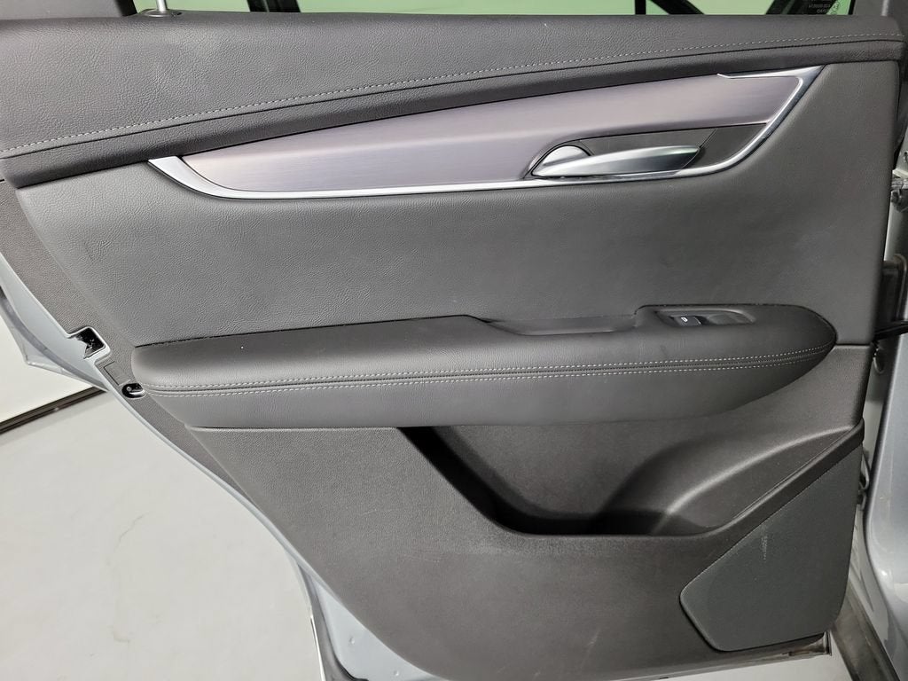 2023 Cadillac XT5 Luxury