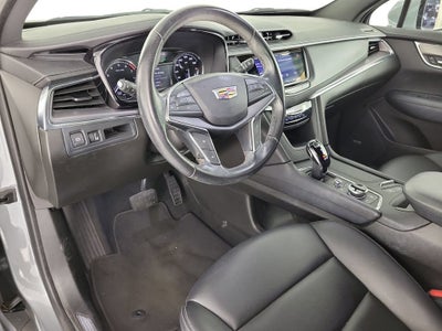 2023 Cadillac XT5 Luxury