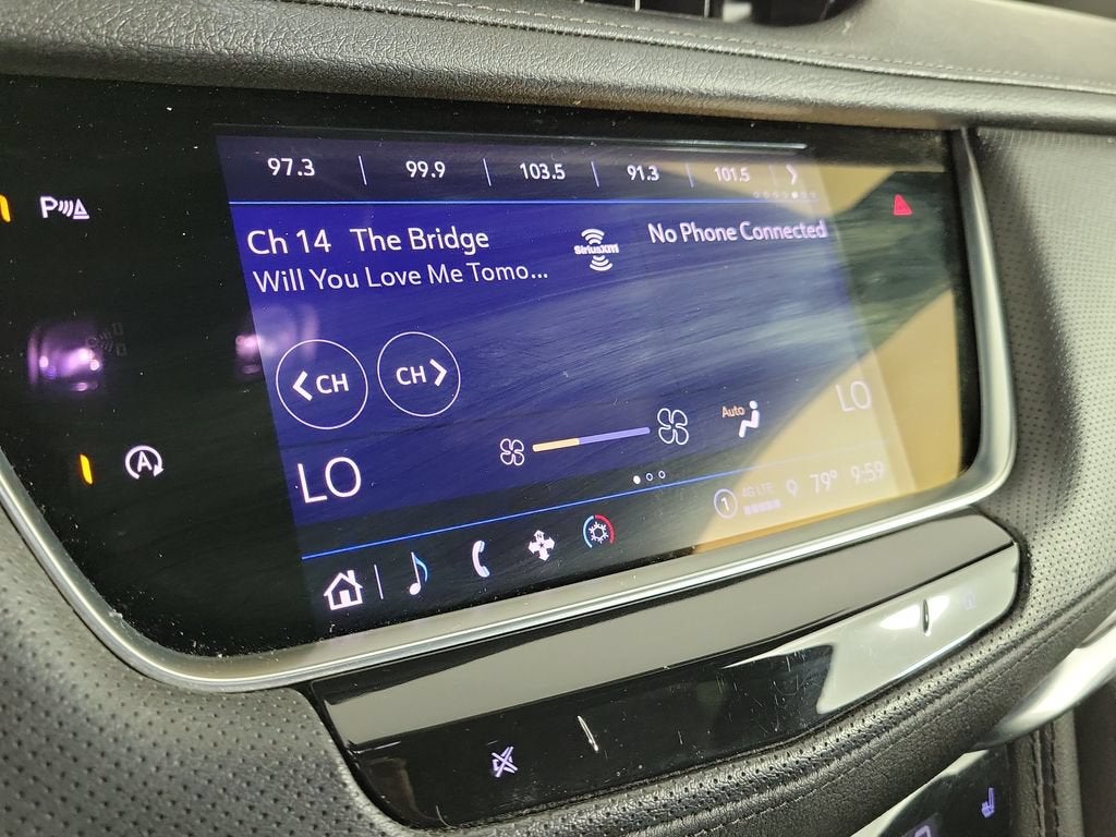 2023 Cadillac XT5 Luxury